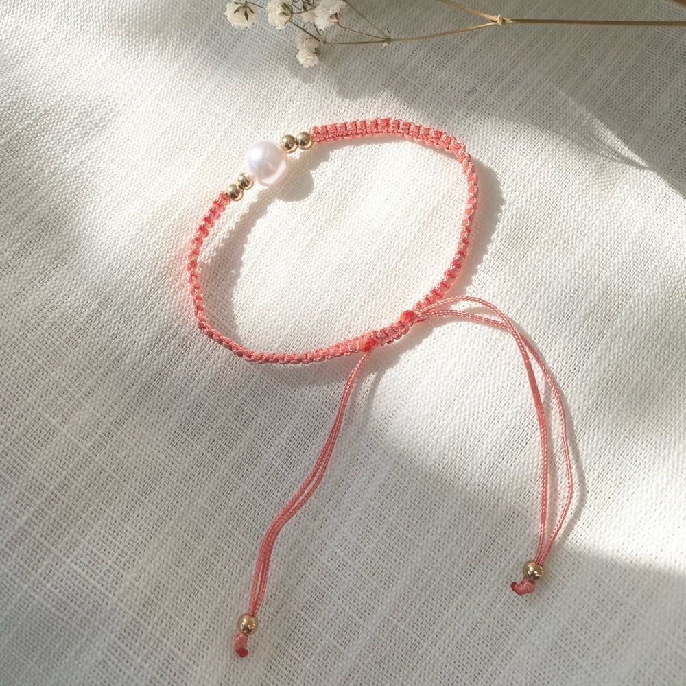 Pearl friendship bracelet ✨🤍✨ 